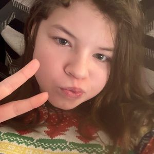 Meet your Posher, Marissa